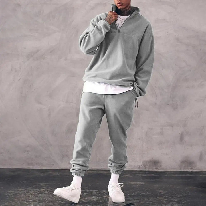 Konrad | Fleece sæt med pullover og joggingbukser
